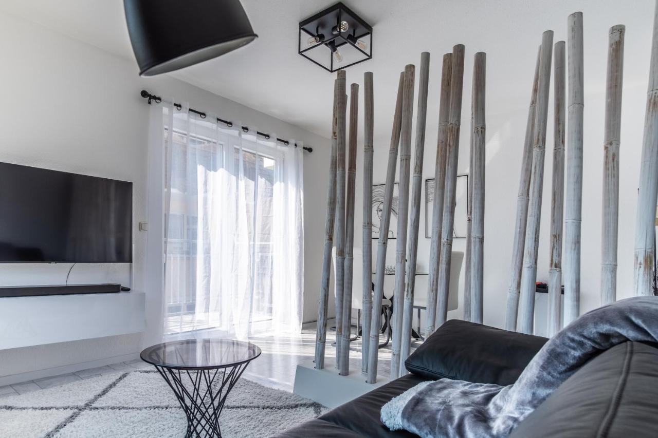 Arbeitsplatz, Balkon, Tiefgarage Naehe Neue Messe Apartment Leipzig Bagian luar foto